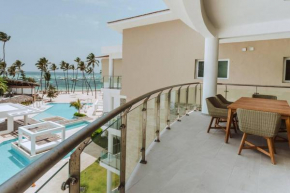 Beachfront Gem – Playa Coral